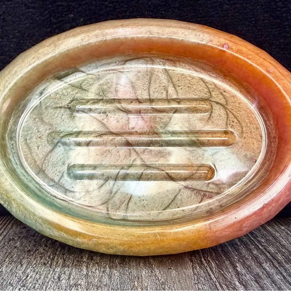 Multicolor Oval Soap Dish